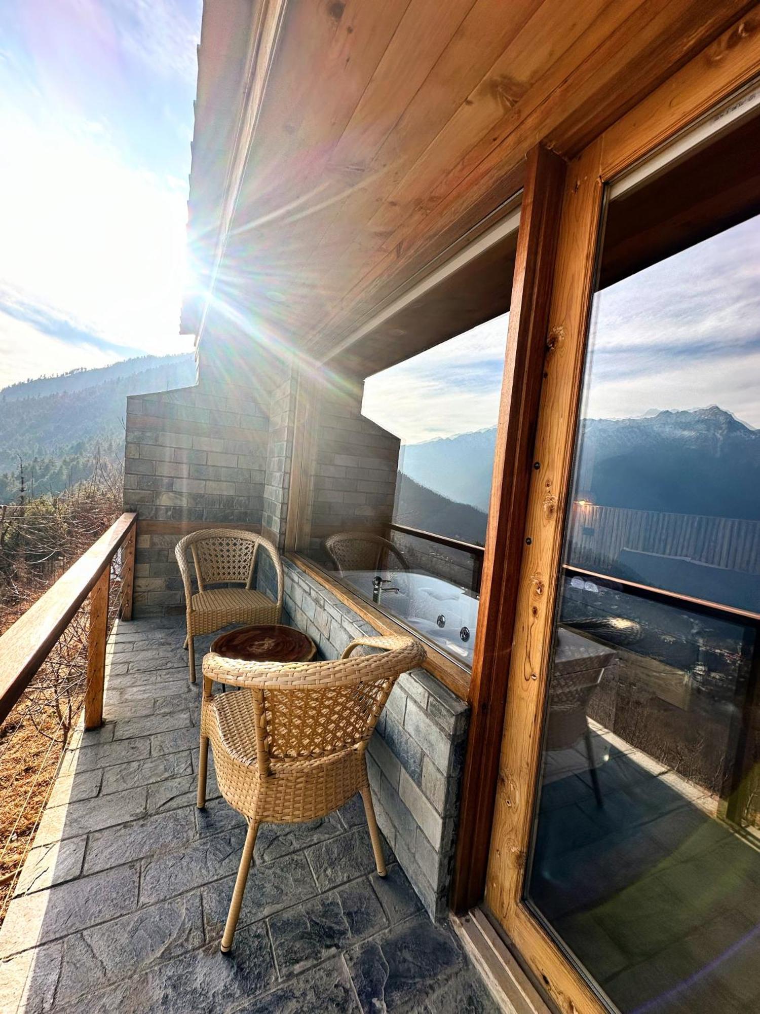 Fayul Retreat - India Highest Glamp And Ecoluxury Stay Kalpa Exterior photo
